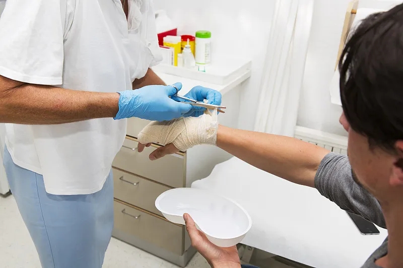 間充質干細胞治療燒傷創面的臨床研究